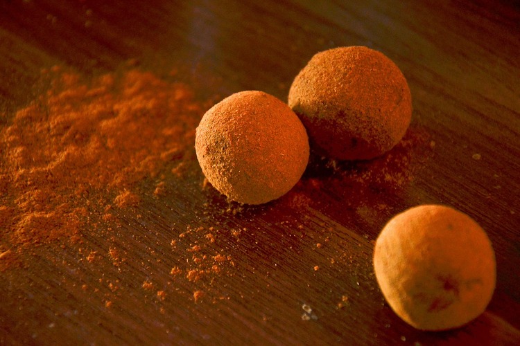 Cinnamon Sugar Balls - Chocolate Balls Recipe