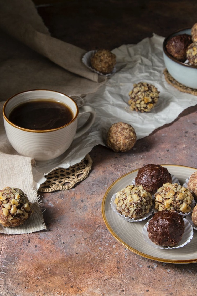 Chocolate Recipe - Homemade Chocolate Truffle Balls